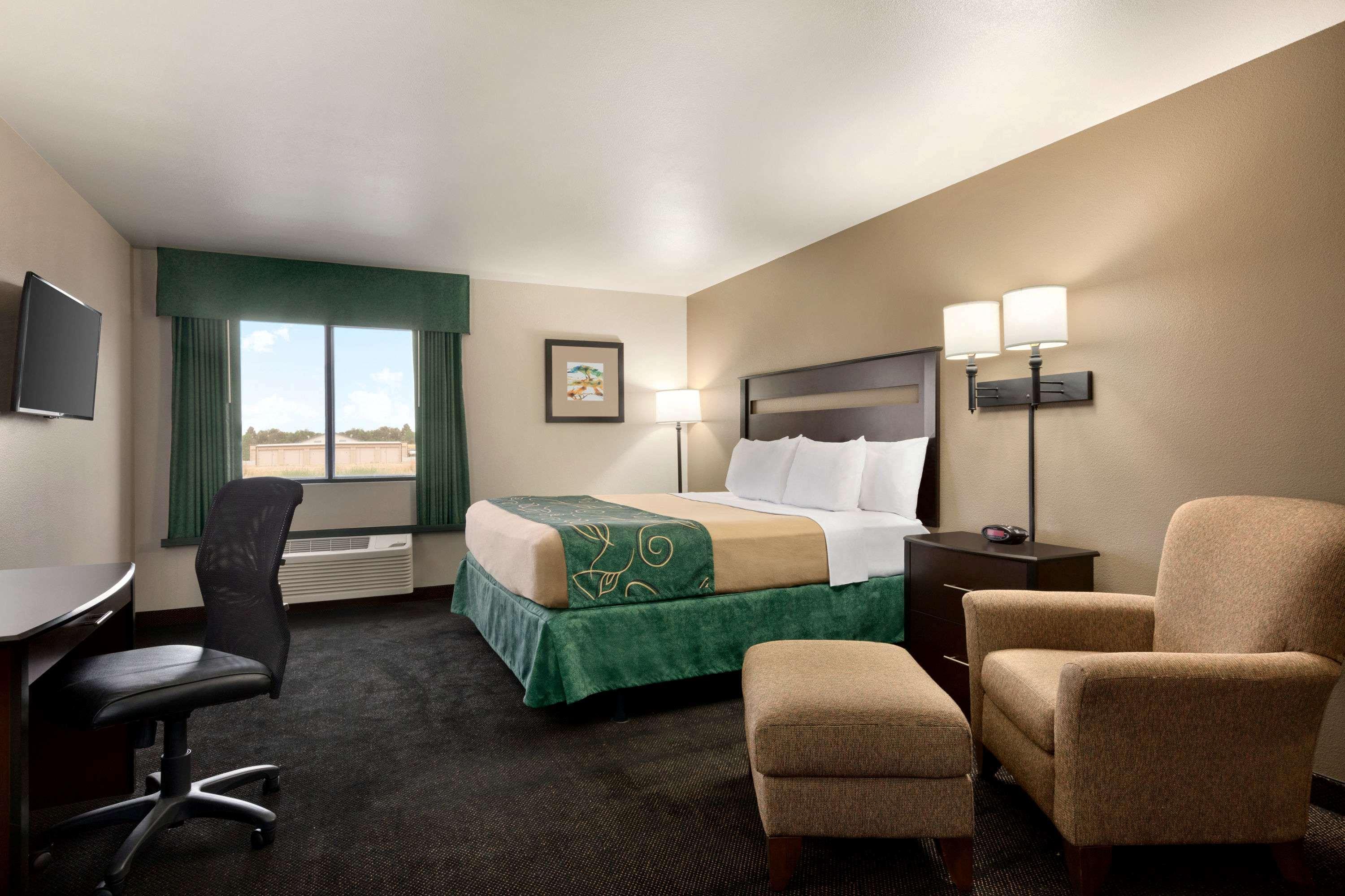 Hotel Baymont By Wyndham Glendive Extérieur photo