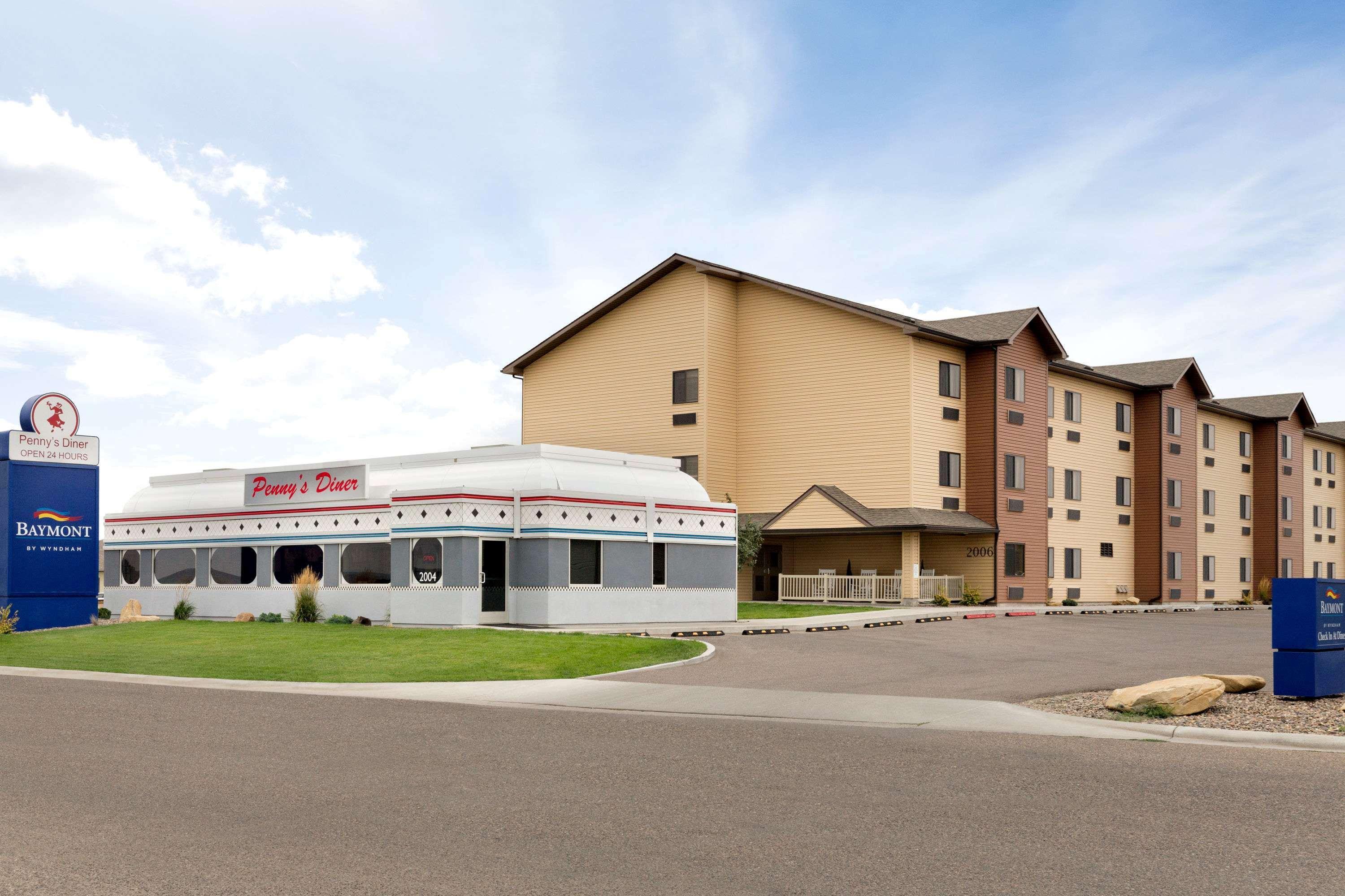 Hotel Baymont By Wyndham Glendive Extérieur photo